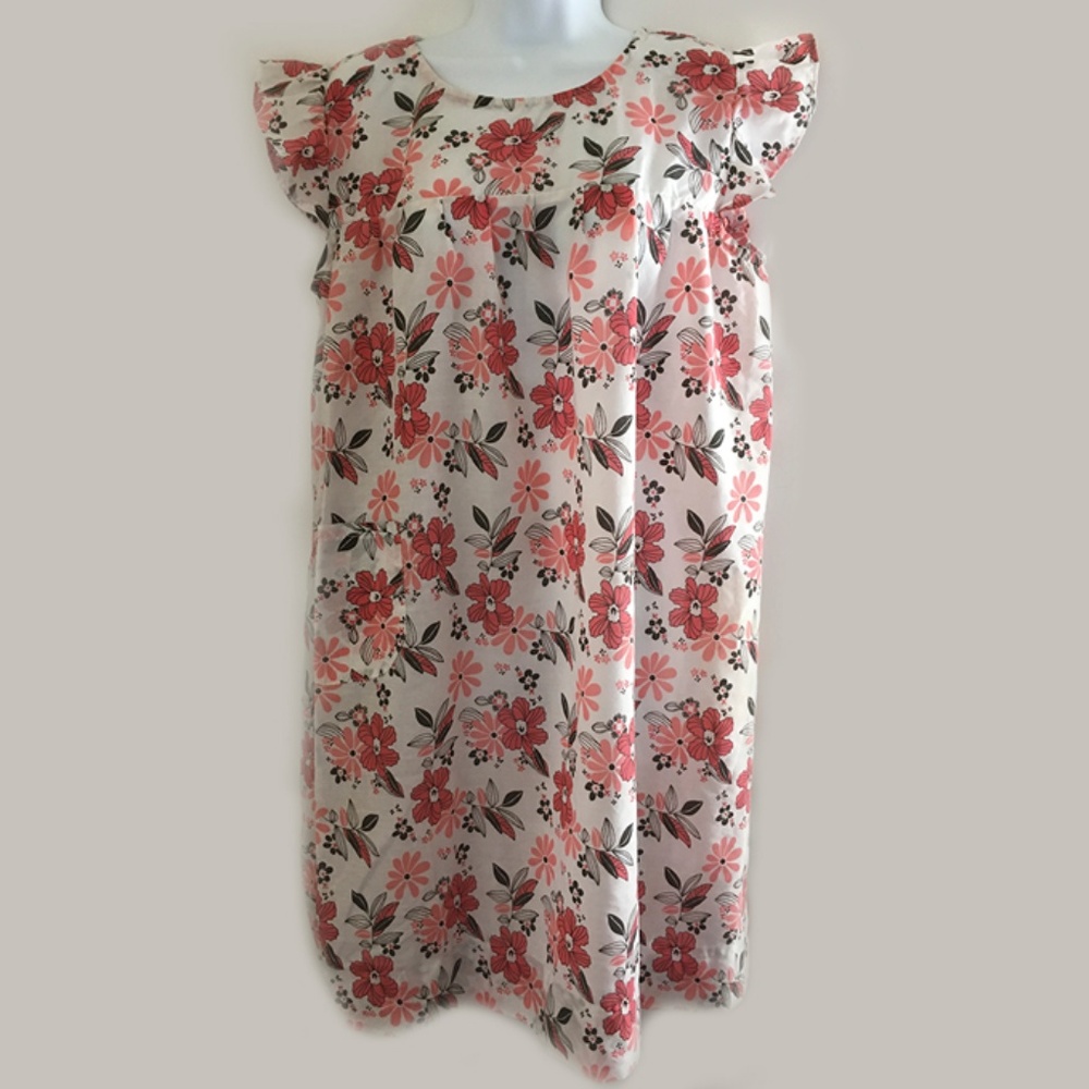 Pink and White Flowery Sleepwear
